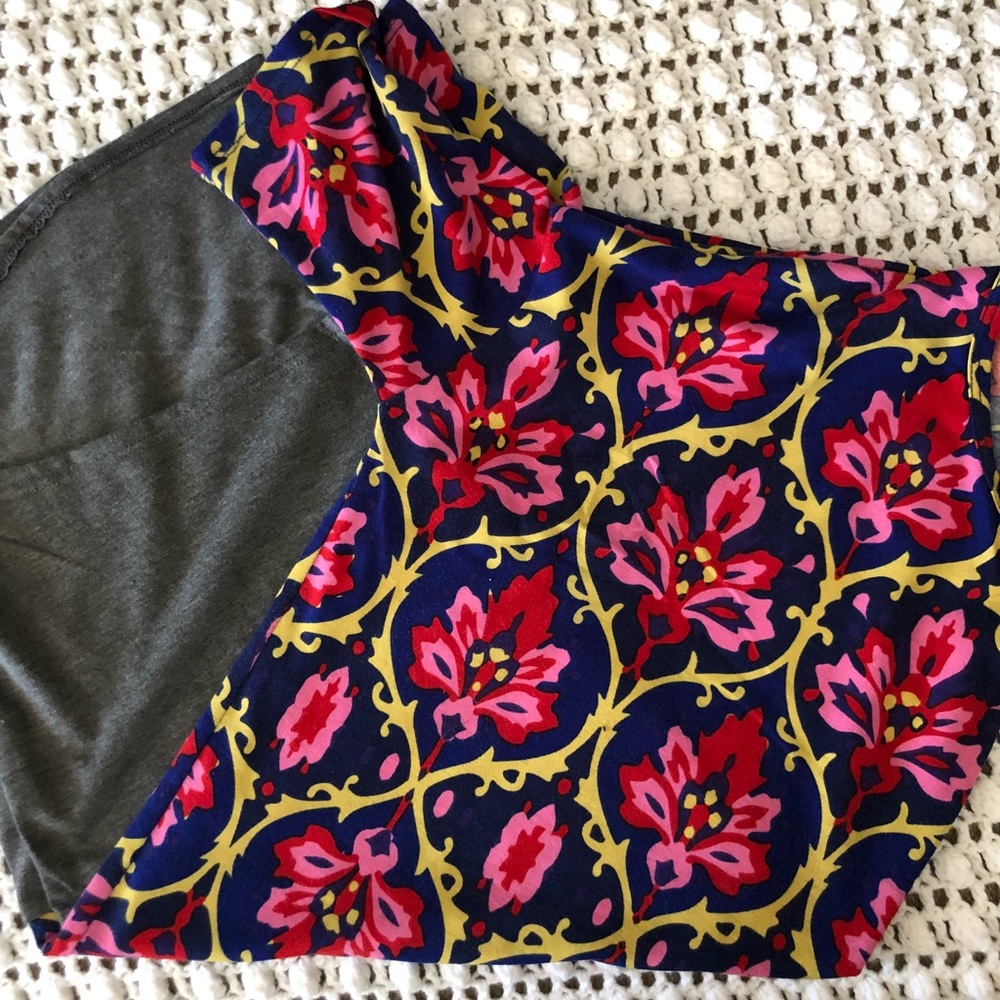 Lularoe Irma ~ sz XS